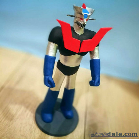 FIGURA RESINA MAZINGER Z