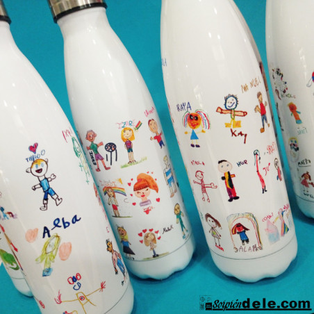 Botella personalizada con dibujos de alumnos