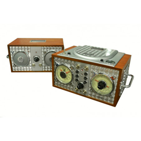 RADIO RELOJ CD SUBWOOFER "SPIRIT OF ST LOUIS"