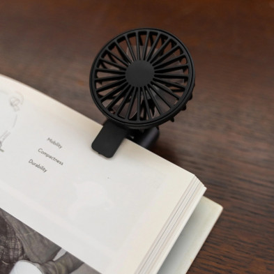 Ventilador de clip recargable