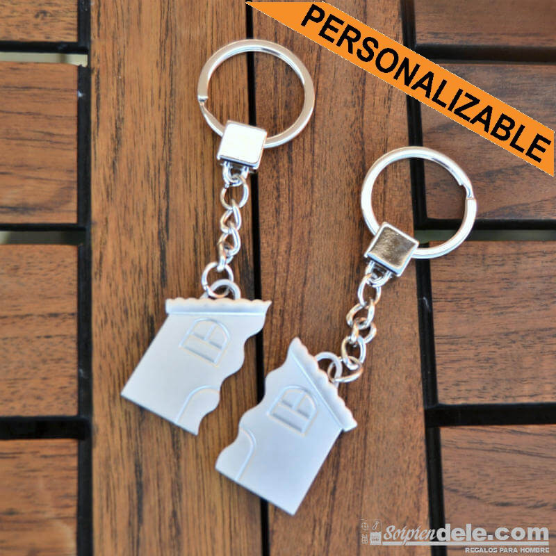 LLAVERO DOBLE CON FORMA DE CASA PERSONALIZABLE