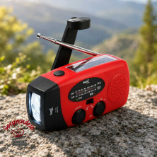 Linterna radio solar dinamo