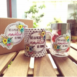 SET PERSONALIZADO TAZA + BOMBONES