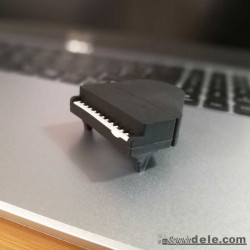 pendrive piano