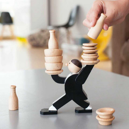 juego camarero en equilibrio