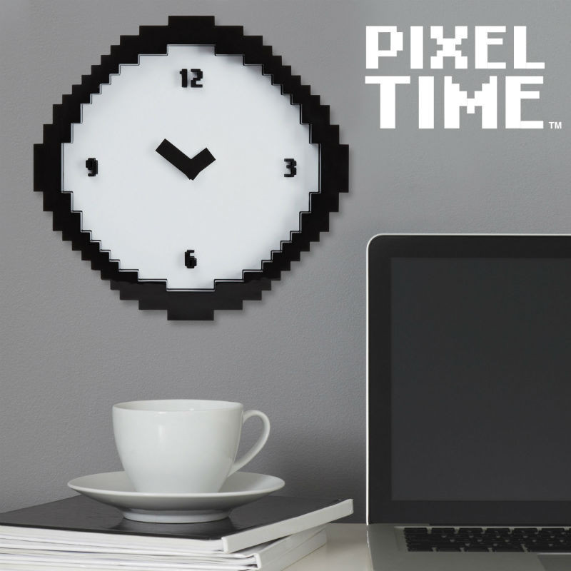 Reloj pixelado de pared "Pixel Time" Reloj pixelado de pared "Pixel Time"